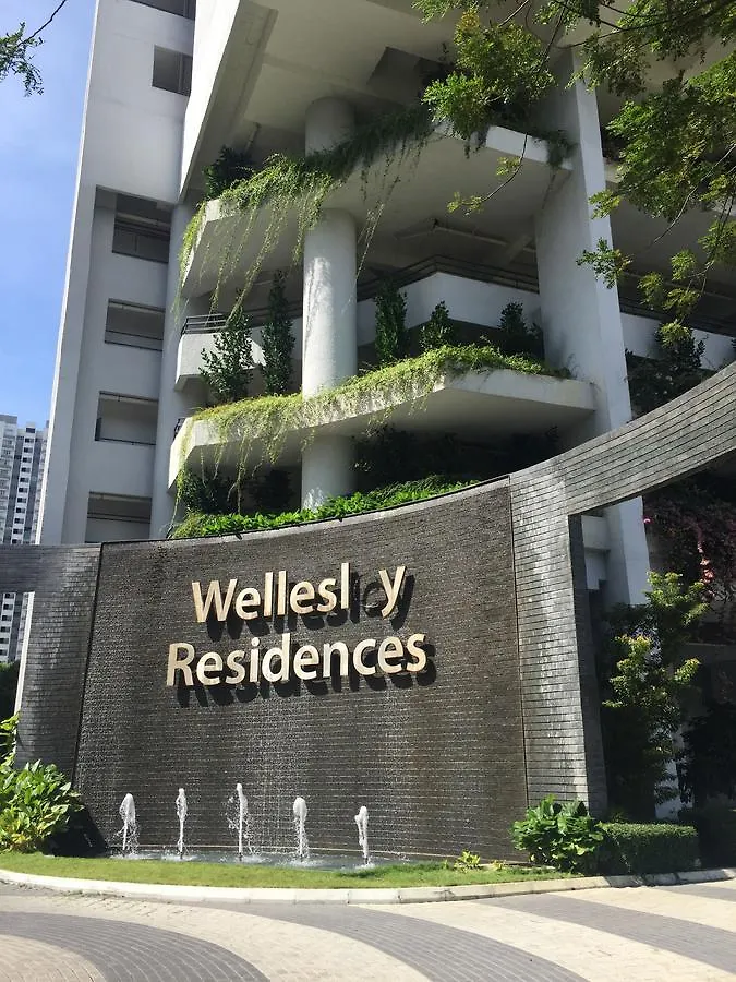 Wellesley Residences באטרוורת' דירה